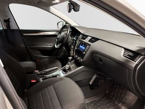 Skoda Octavia bild 9