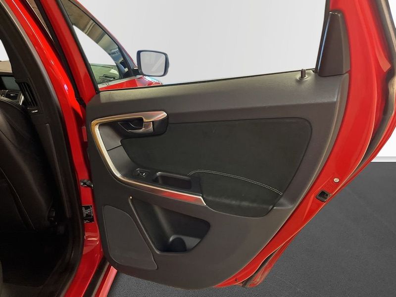 Volvo XC60 bild 8