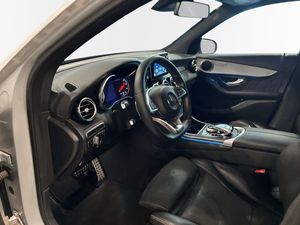 Mercedes GLC220 bild 7