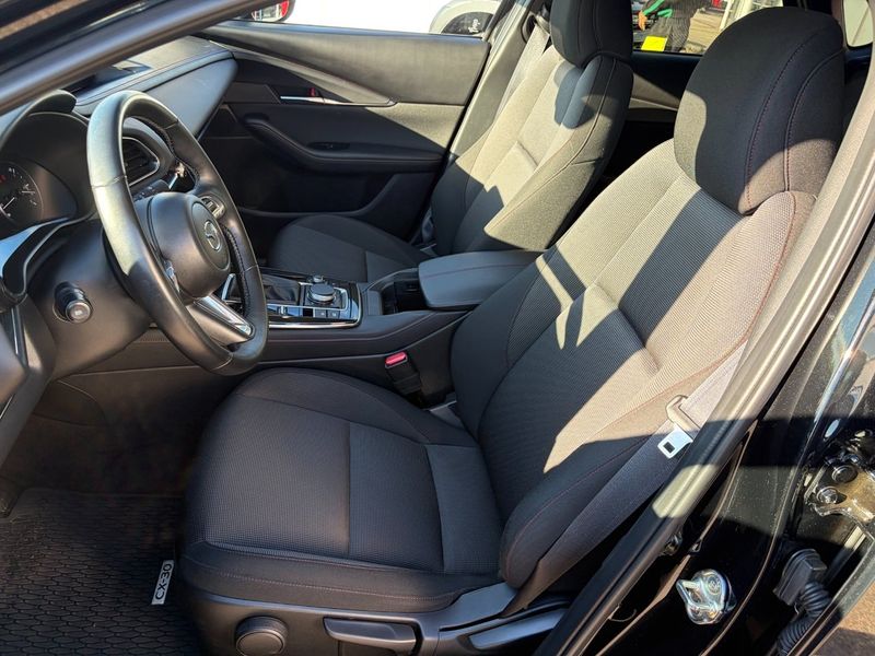 Mazda CX-30 bild 8
