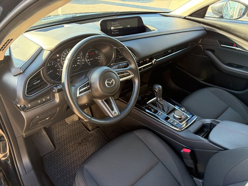 Mazda CX-30 bild 7