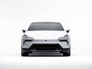 Polestar 4 bild 1