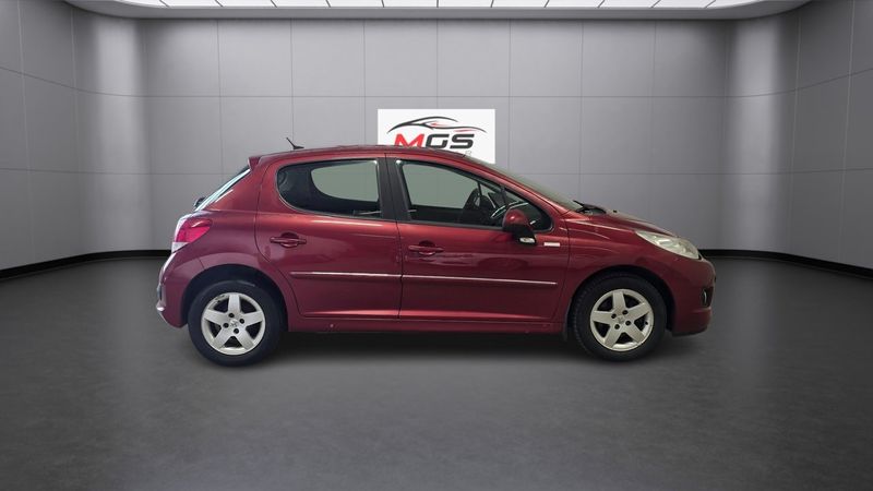 Peugeot 207 bild 7