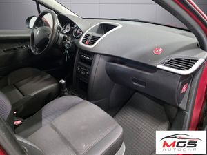 Peugeot 207 bild 12