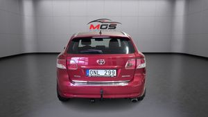 Toyota Avensis bild 5