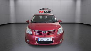 Toyota Avensis bild 6
