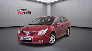Toyota Avensis bild 1