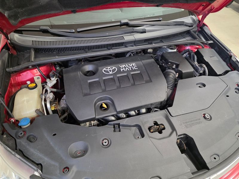 Toyota Avensis bild 22