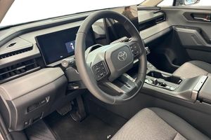 Toyota RAV4 bild 12