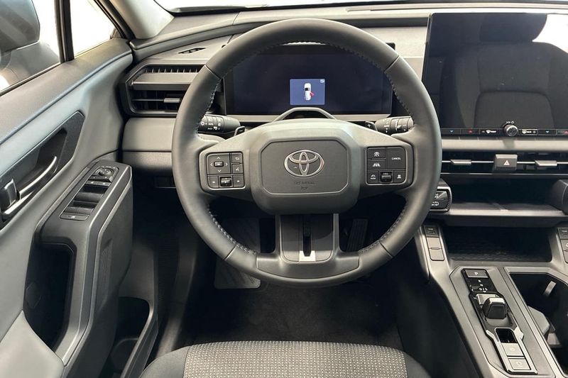 Toyota RAV4 bild 9