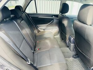 Toyota Avensis bild 6