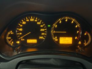 Toyota Avensis bild 21