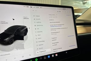 Tesla Model Y bild 16