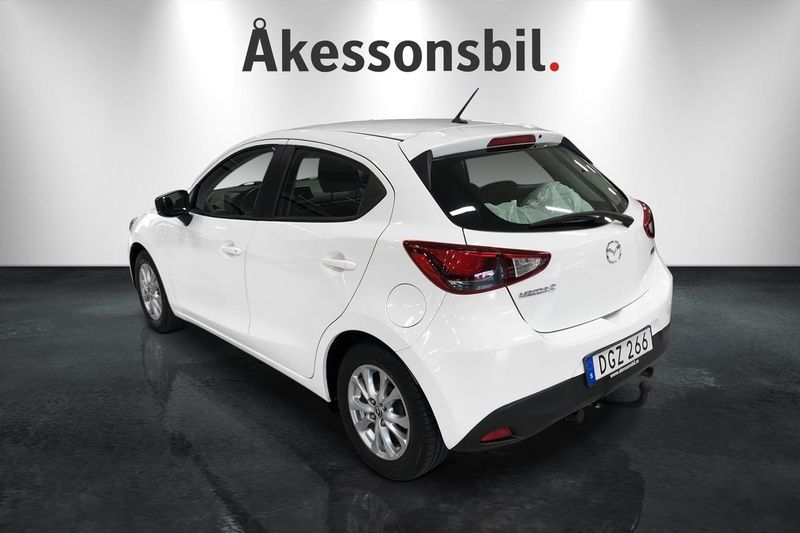 Mazda 2 bild 7