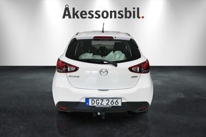Mazda 2 bild 6