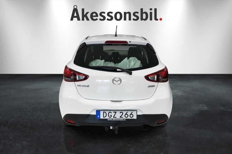 Mazda 2 bild 6