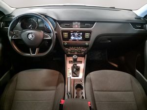 Skoda Octavia bild 12