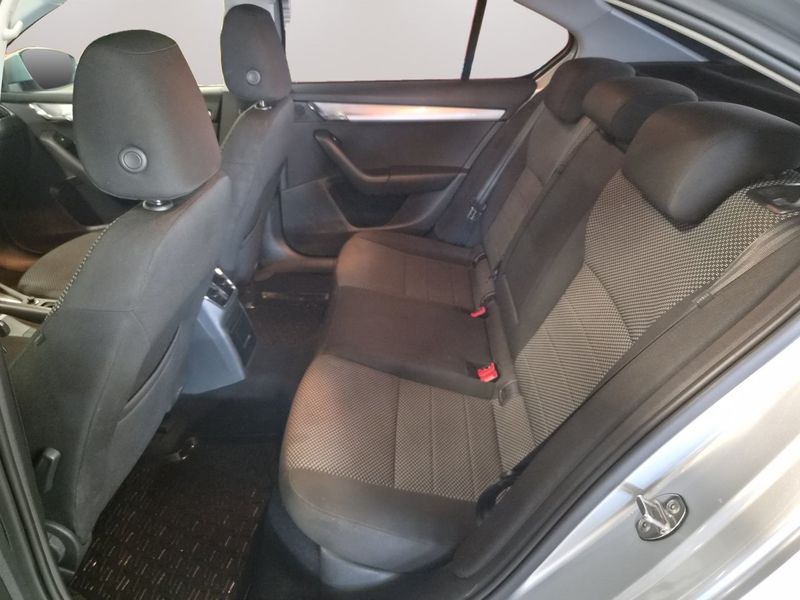 Skoda Octavia bild 13