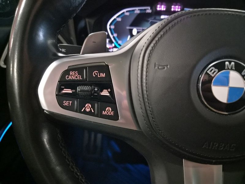 BMW 330 bild 19