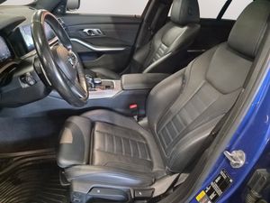 BMW 330 bild 12