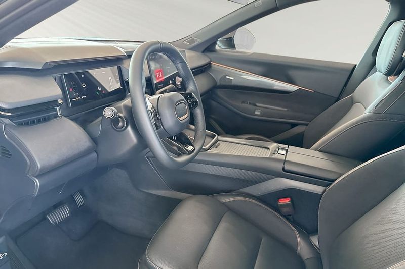 Lynk & Co 08 bild 6