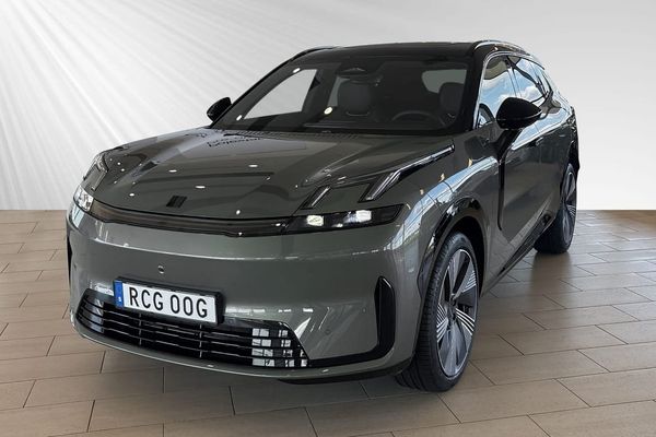 Lynk & Co 08 More PHEV 200km Räckvidd EL - 2025