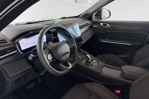 Lynk & Co 01 bild 6
