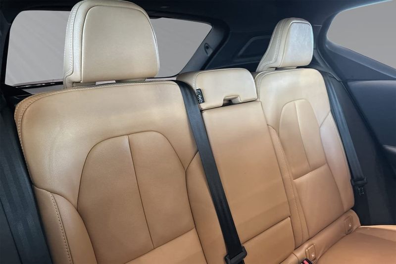 Volvo XC40 bild 11