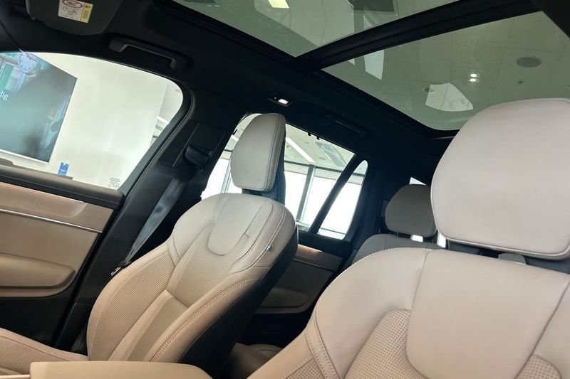 Volvo XC90 bild 30