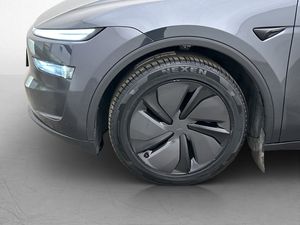 Tesla Model Y bild 32