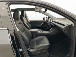 Tesla Model Y bild 30