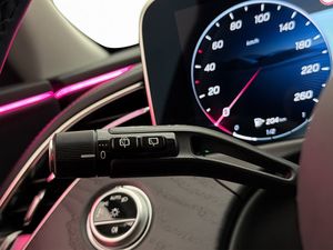 Mercedes E300 bild 18