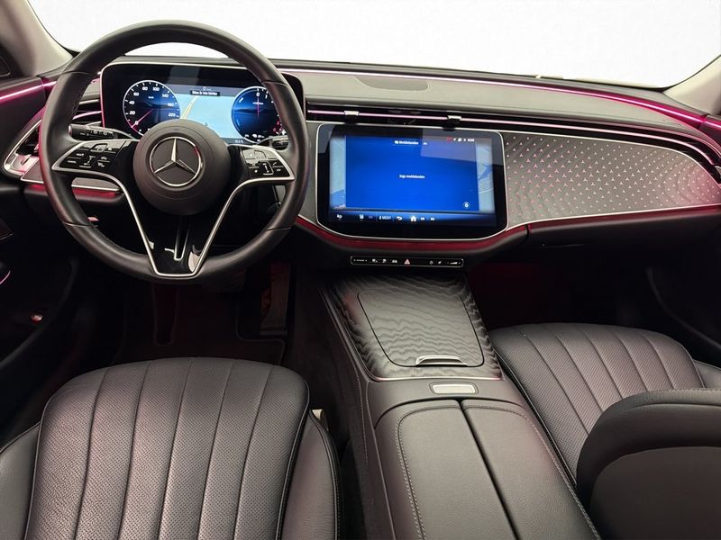 Mercedes E300 bild 14
