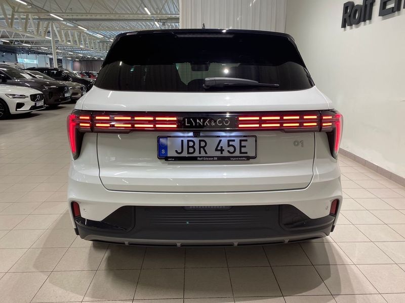 Lynk & Co 01 bild 8