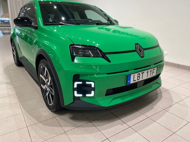 Renault 5 E-Tech bild 3