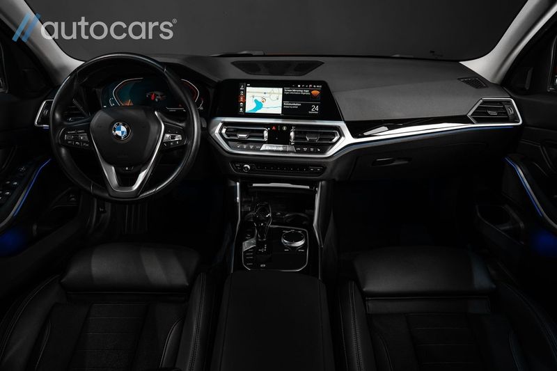 BMW 320 bild 17