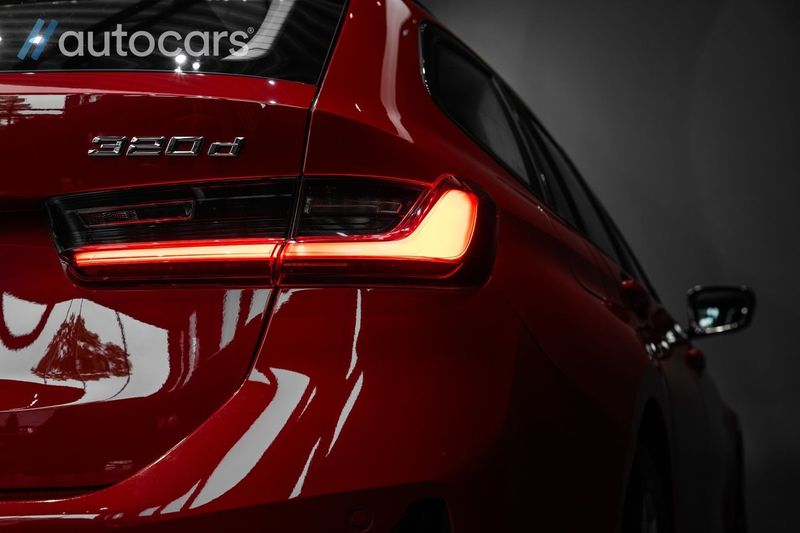 BMW 320 bild 13