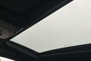 BMW 330 bild 13