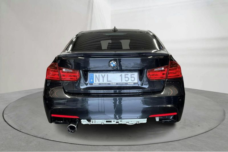 BMW 330 bild 5