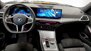 BMW 330 bild 4