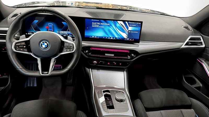 BMW 330 bild 4