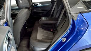 BMW i4 bild 5