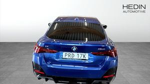 BMW i4 bild 7