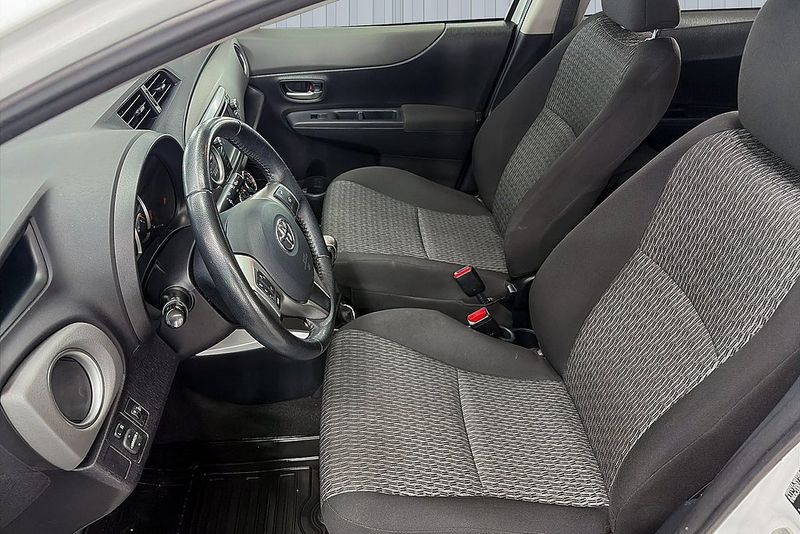 Toyota Yaris bild 15