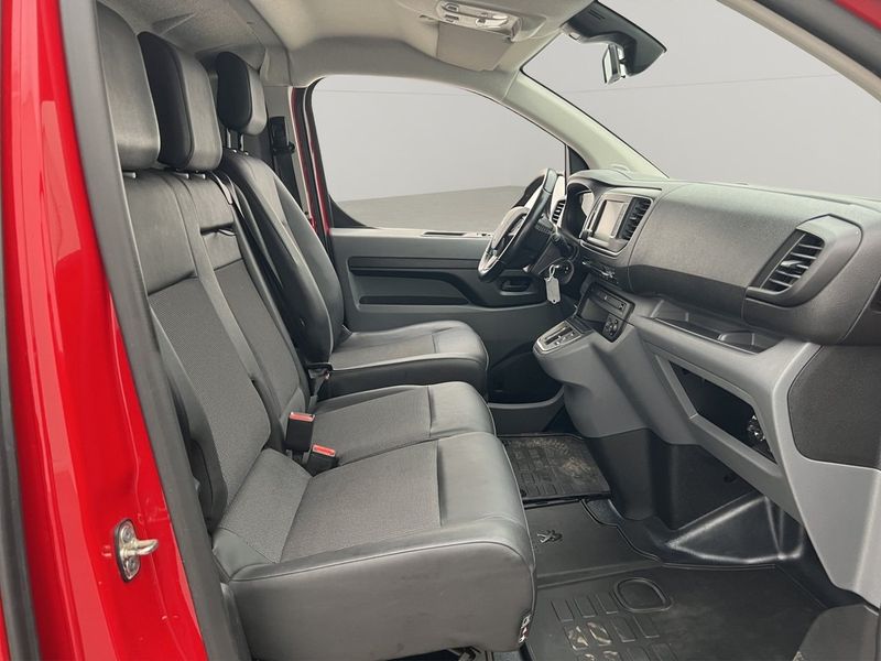 Peugeot e-Expert bild 26