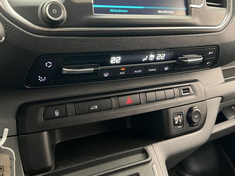 Peugeot e-Expert bild 24