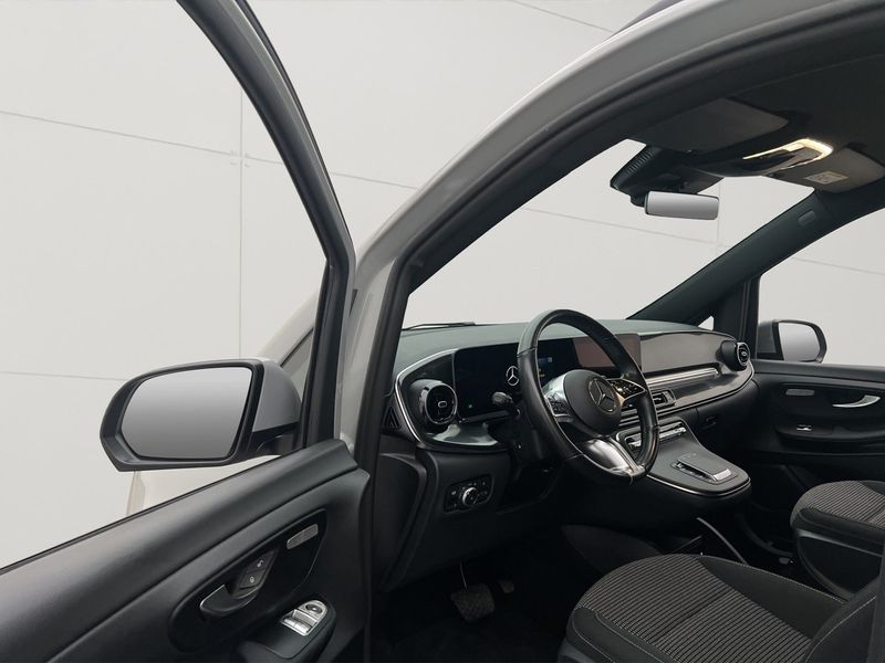Mercedes V220 bild 15