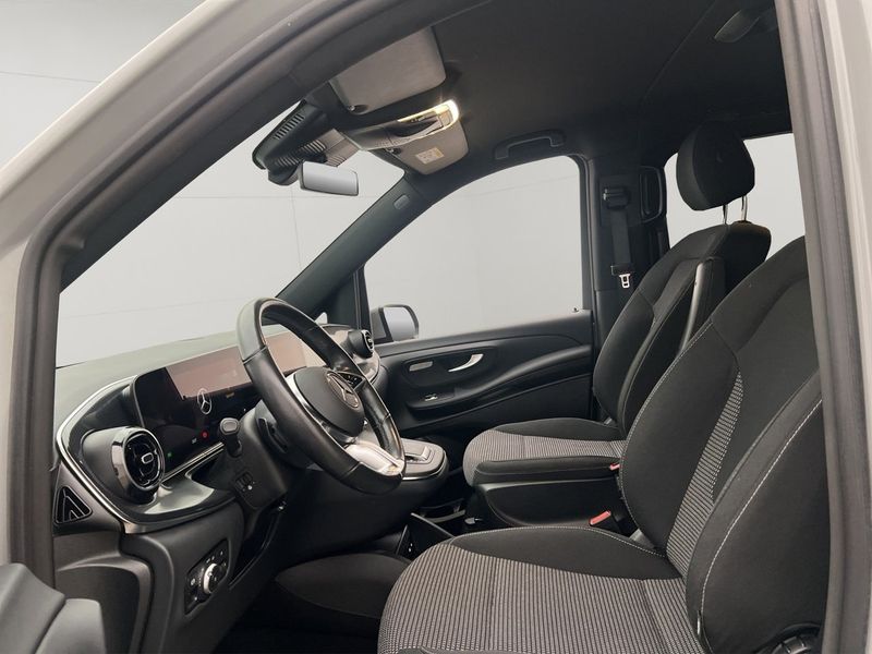 Mercedes V220 bild 16