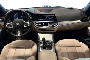 BMW 330 bild 13