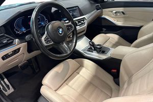 BMW 330 bild 10